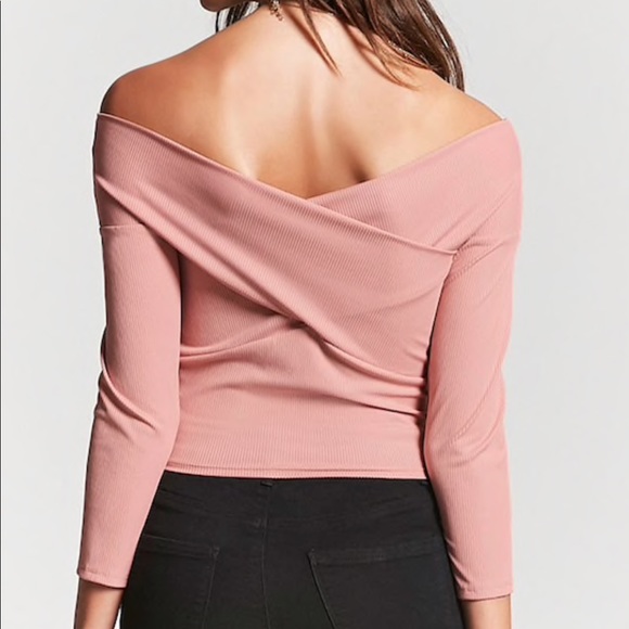 Crop top - Picture 2 of 2